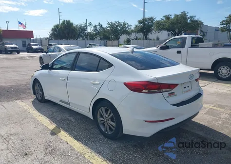 2018 Hyundai Elantra Sel z USA, uszkodzony, nr VIN 5NPD84LF4JH217170
